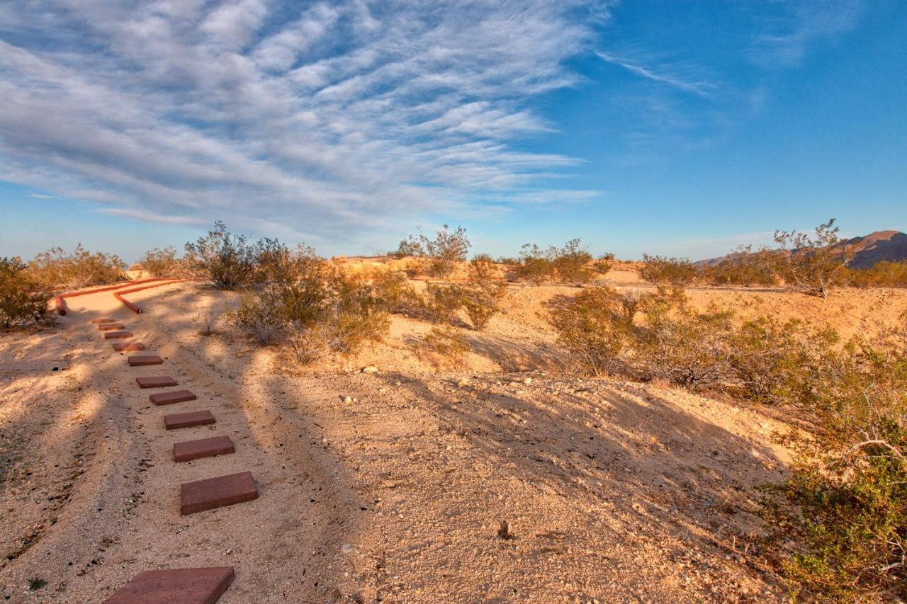טוונטיניין פאלמס Chuck'S Cabin In A Joshua Tree Community מראה חיצוני תמונה